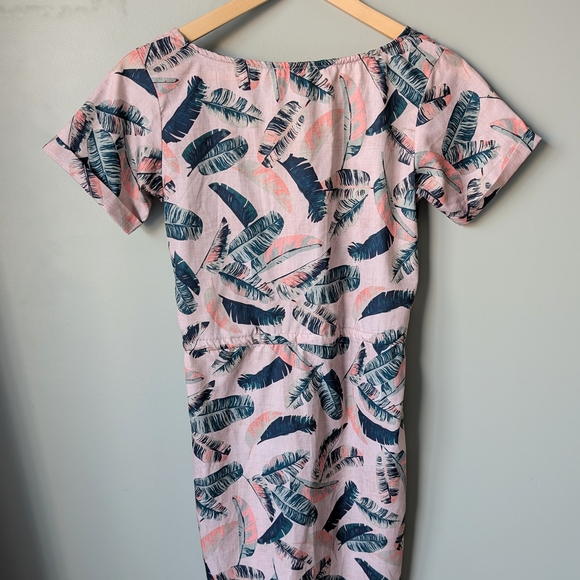 Tropical Leaf Print Dress - Picture 2 of 3